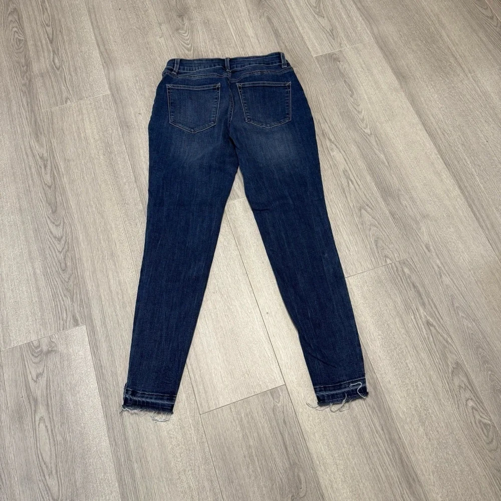 Maurices distressed skinny Jeans